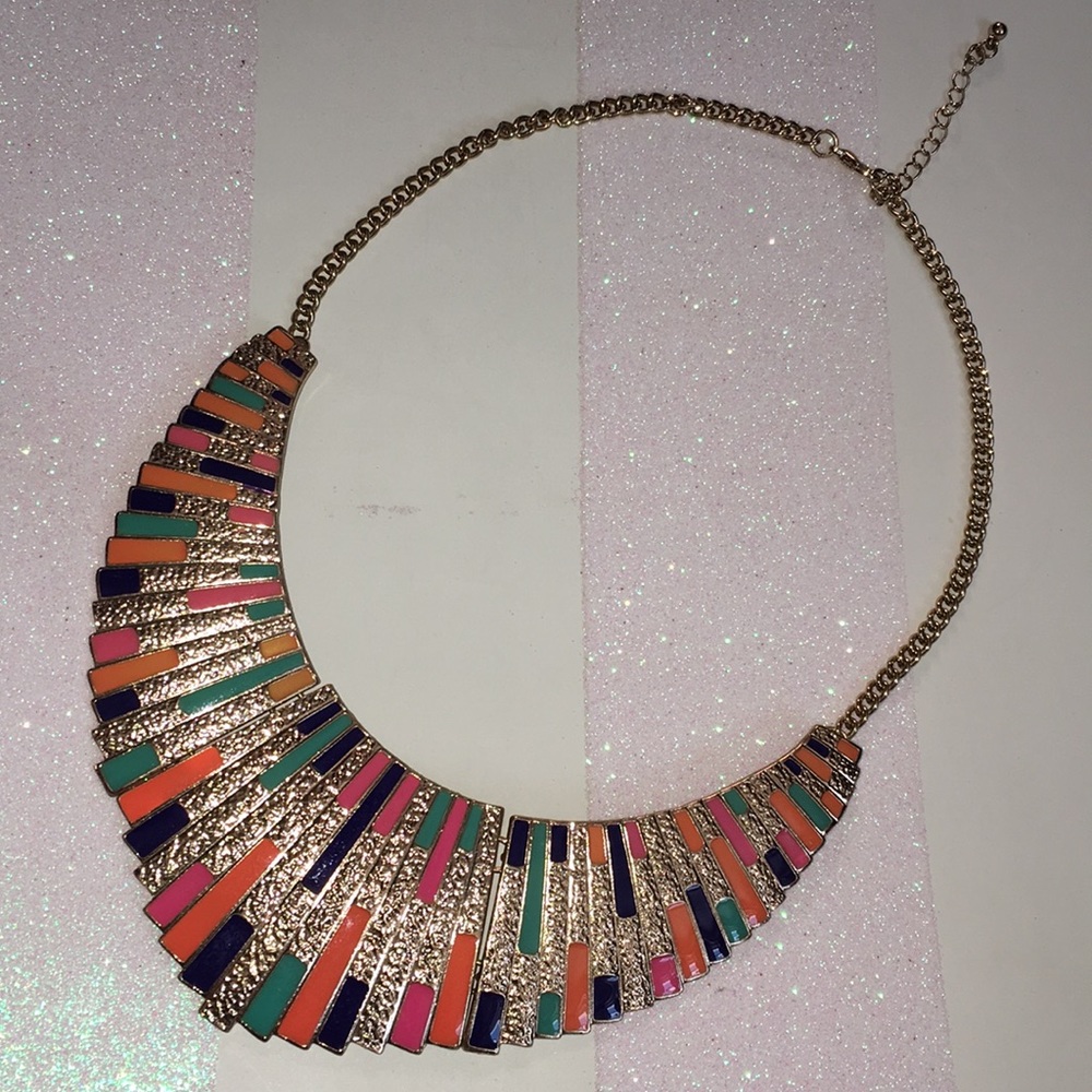 Multicolored necklace